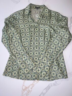 Ann Taylor 100% Silk Patterned Button-Down Shirt